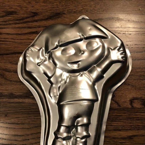 Dora the Explorer Wilton Cake Pan - Picture 2 of 3